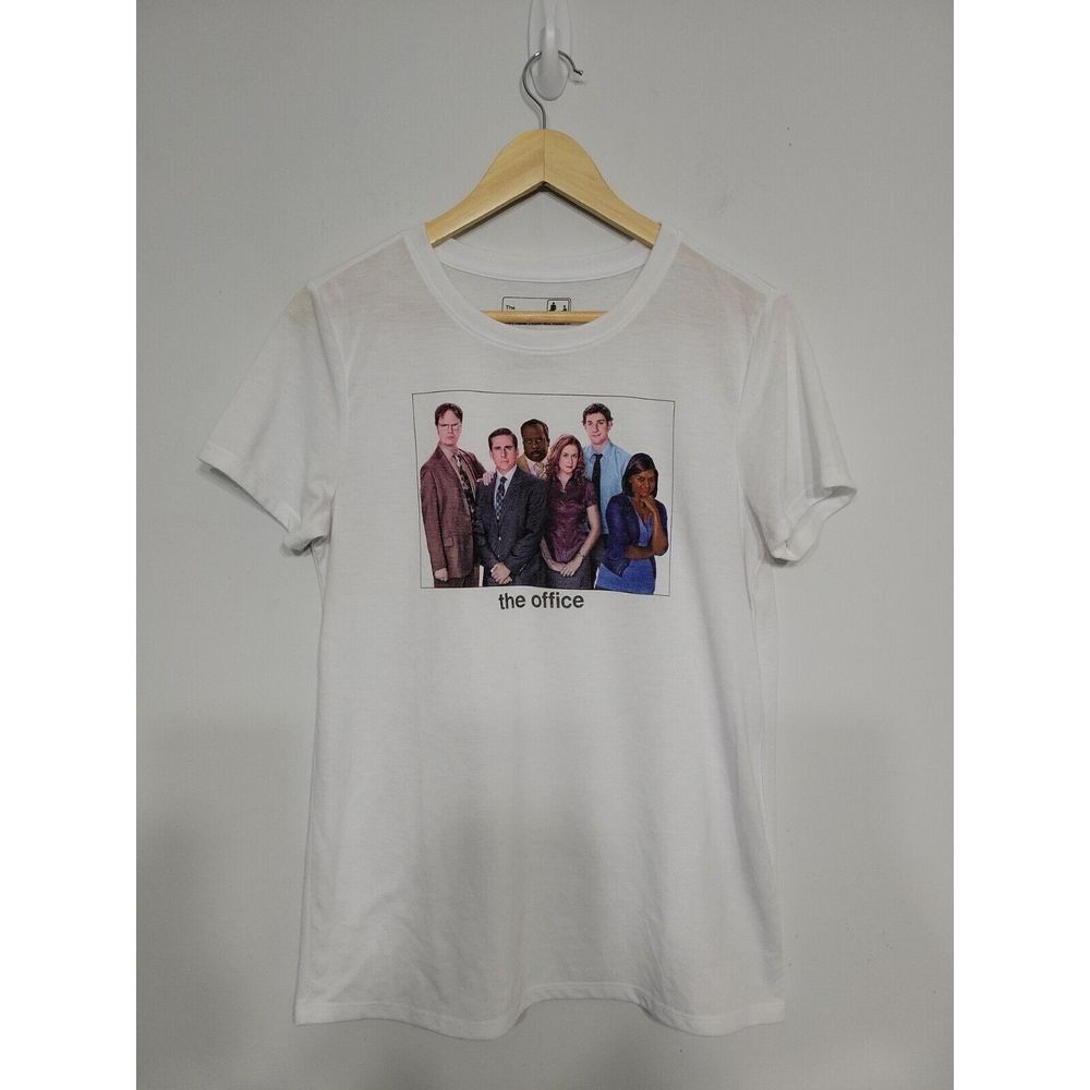 The Office Men's T-Shirt Size Medium White Shortsleeve